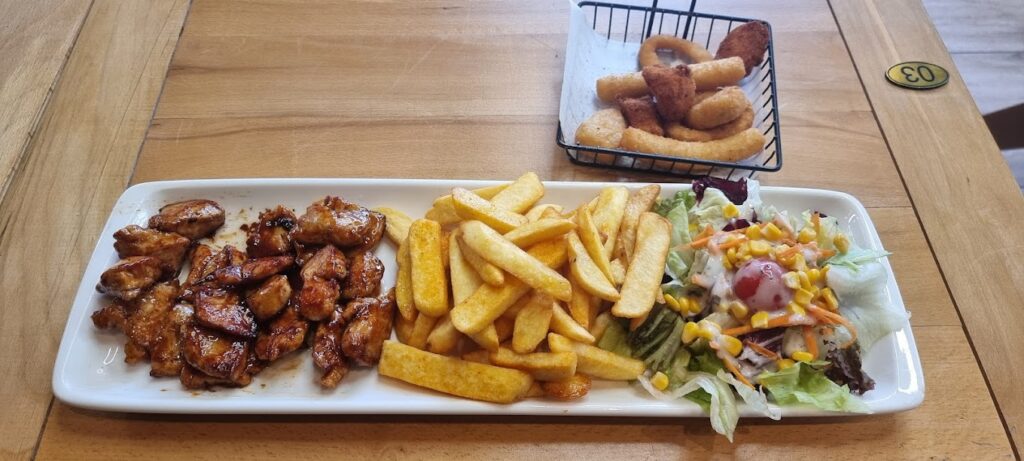 Best BBQ grill chicken restaurants across Stuttgart