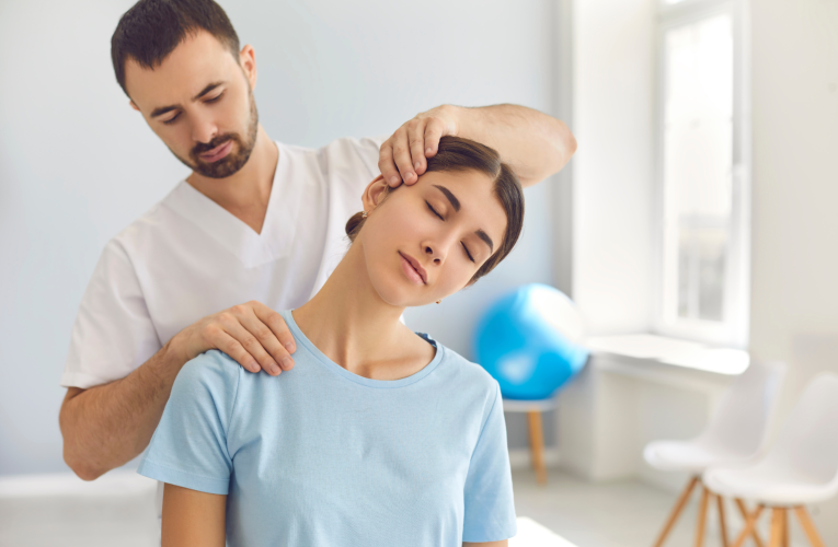Constant Neck Stiffness – Improve Mobility With Daily Movement