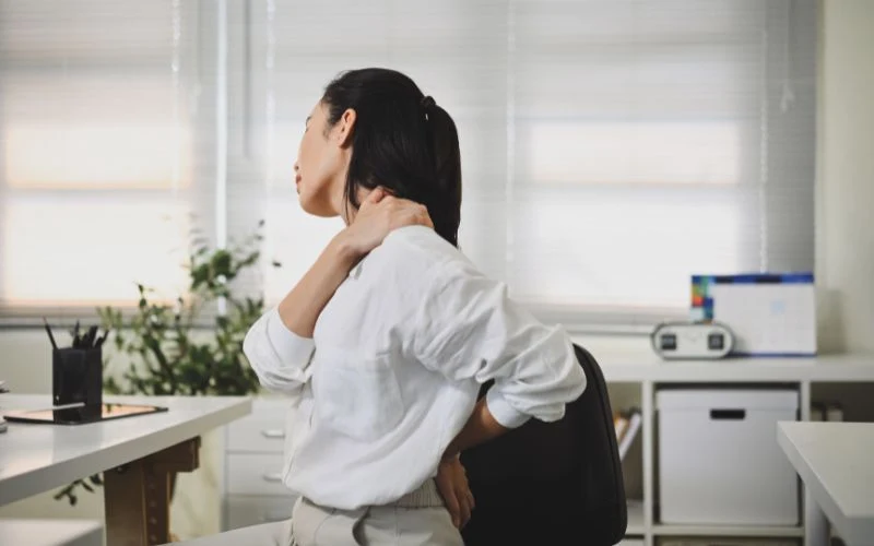 Frequent Shoulder Tension - Improve Posture During Desk Work