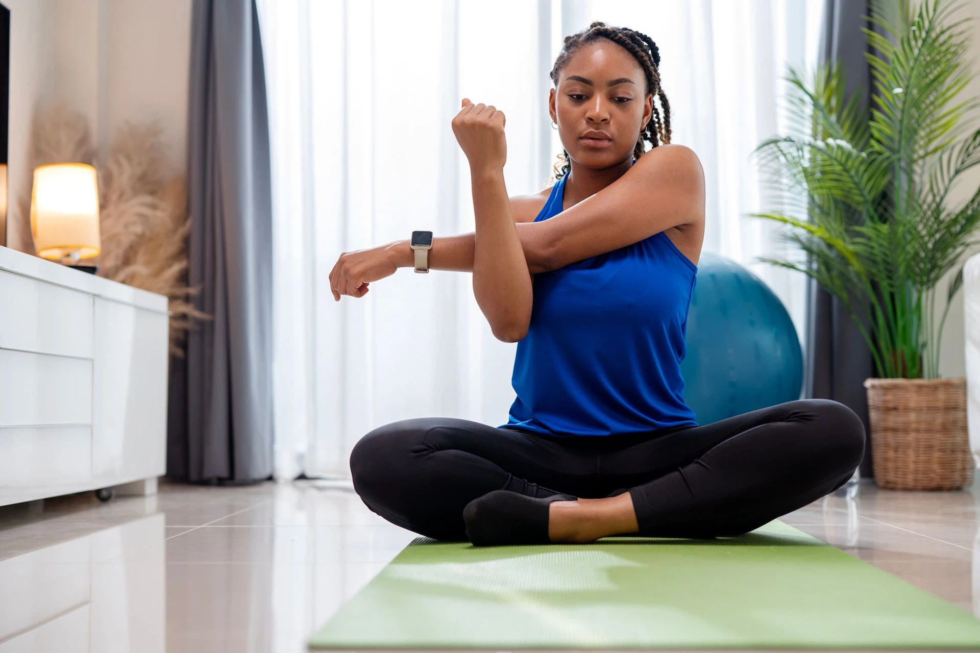 Stiff Shoulder Muscles - Improve Movement With Gentle Stretching